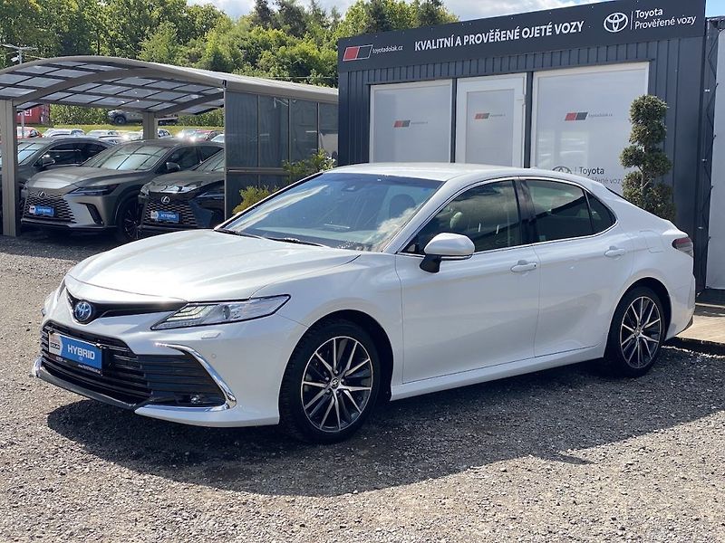 Toyota Camry 2.5HSD, ČR-1m, Executive, navi - fotka 4 z 32