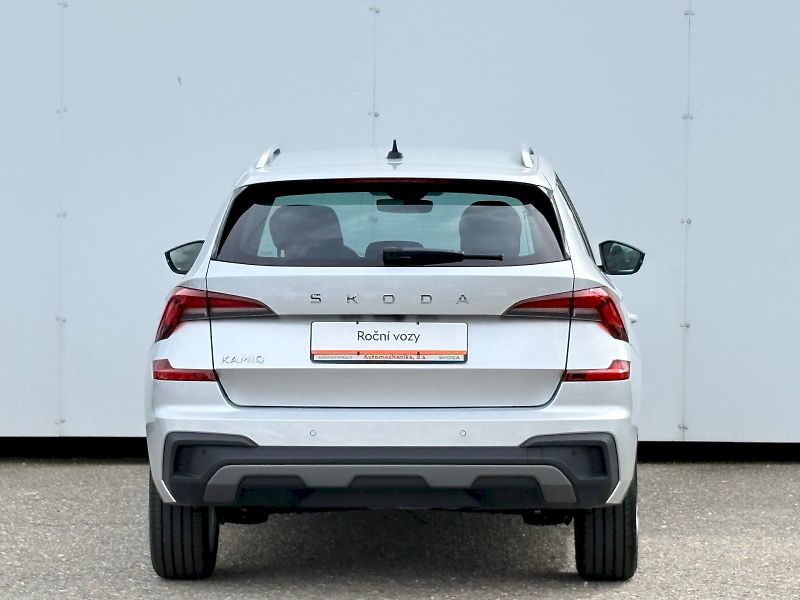 Škoda Kamiq (2025) DSG 1.0 TSI / 85 kW / TOP SELE - fotka 23 z 32