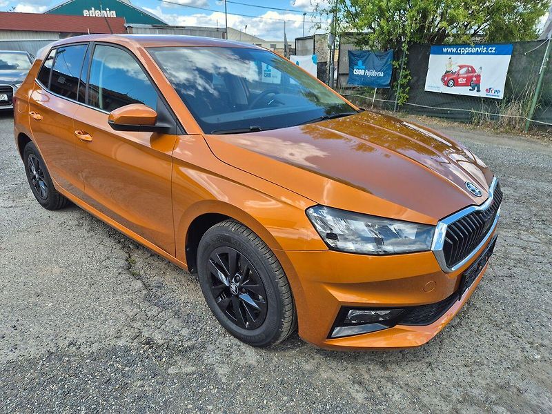 Škoda Fabia 1,0 TSI 85kW Top Selection, zá - fotka 3 z 27