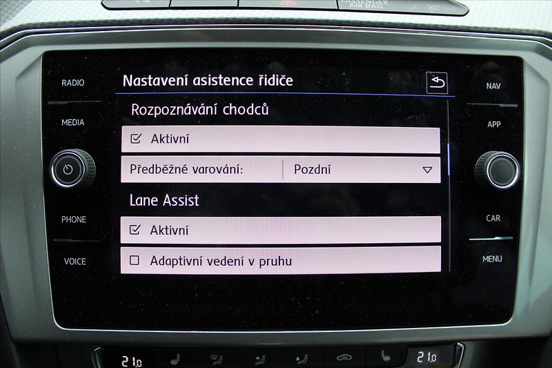 Volkswagen Passat 2.0 TDI 176kW ALLTRACK 4x4 ČR - fotka 18 z 30