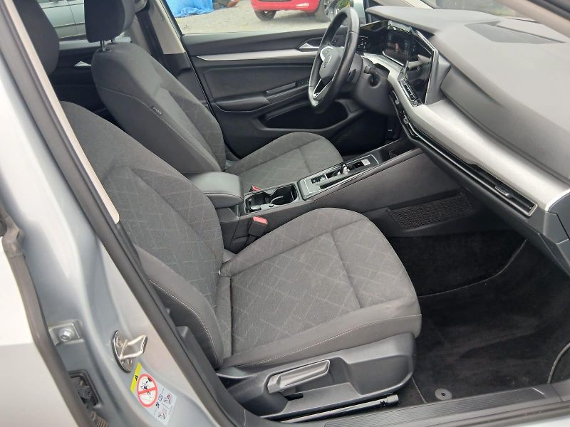 Volkswagen Golf 8, 2.0tdi, automat, ALU 17