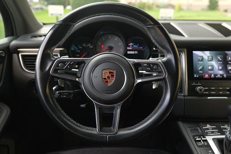 Porsche Macan S 3.0 V6 Alcantara 1. majitel - fotka 19 z 31