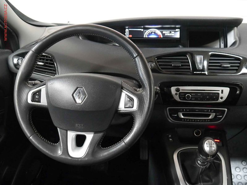 Renault Scénic (2013) 1.6 dCi, ČR, Xenon, AC - fotka 13 z 24