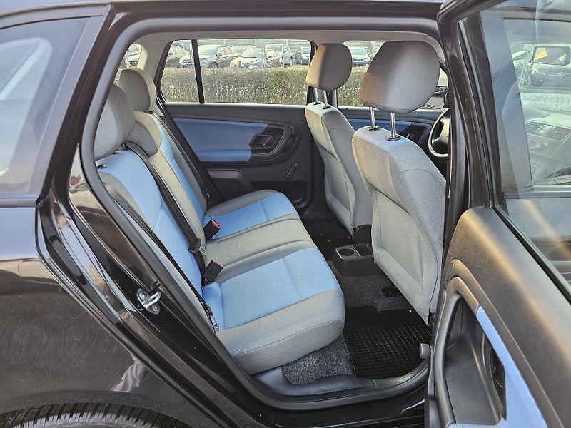 Škoda Fabia 1.4 16v 63kW,KLIMA,8xAIRBAG - fotka 28 z 37