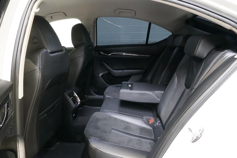Škoda Octavia 2.0TDI,110kW,Style+,Tažné,kame - fotka 20 z 40