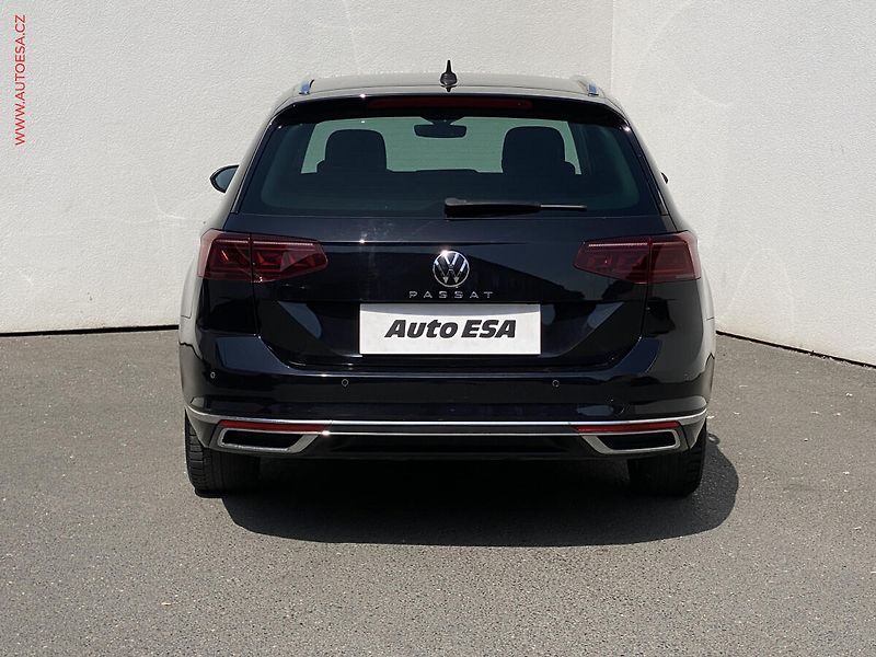 Volkswagen Passat (2020) 2.0 TDi, Elegance, DSG, LED - fotka 5 z 20