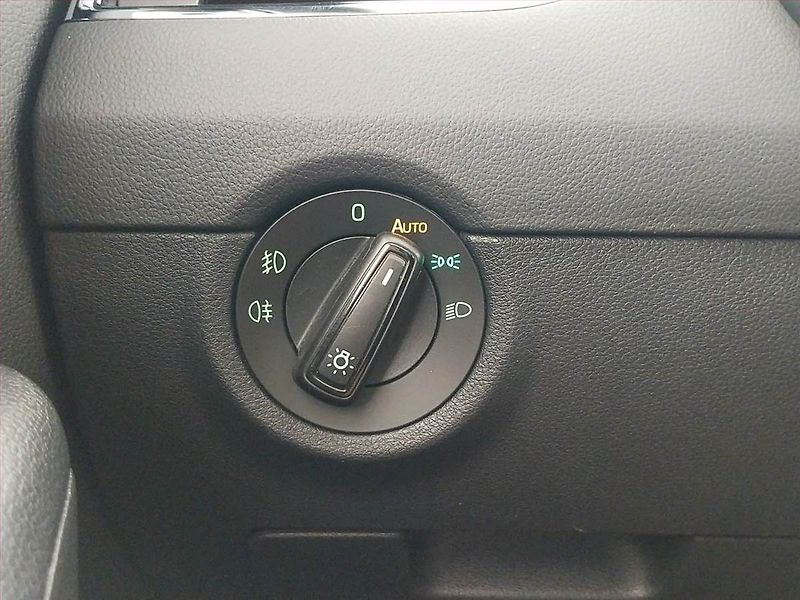 Škoda Octavia (2017) RS 230 2.0 TSI - fotka 19 z 24