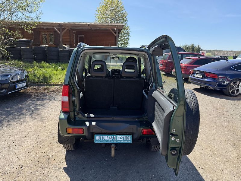 Suzuki Jimny 1,3i 4x4 - fotka 9 z 18