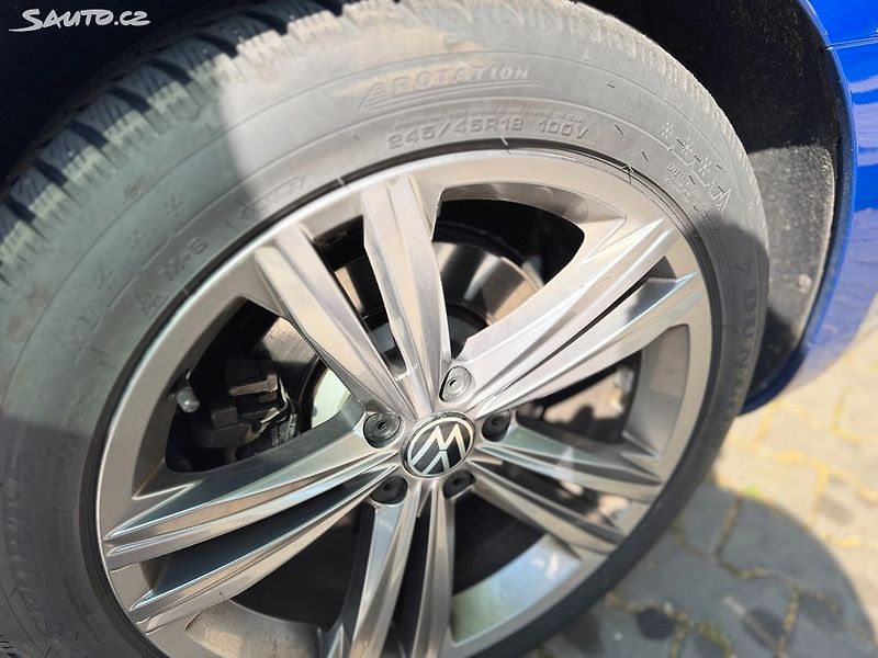 Volkswagen Arteon 2.0TSI 206kW Shooting Break - fotka 31 z 34
