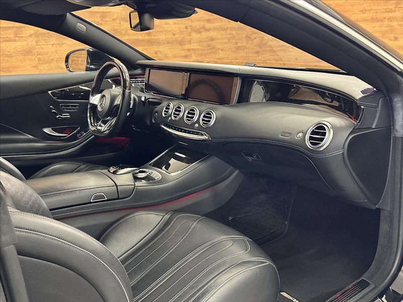 Mercedes-Benz Třídy S 500 4M AMG MASÁŽE ILS - fotka 20 z 23