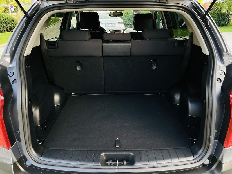 SsangYong Korando 2.0i MAN 1.MAJ SERVISKA TAŽNÉ - fotka 20 z 41