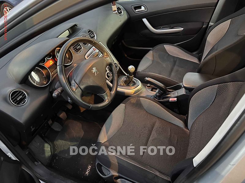 Peugeot 308 (2008) 1.6 HDi, AC, temp - fotka 3 z 3