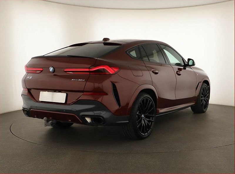 BMW X6 (2025) xDrive30d, M PAKET, VZDUCH - fotka 5 z 20