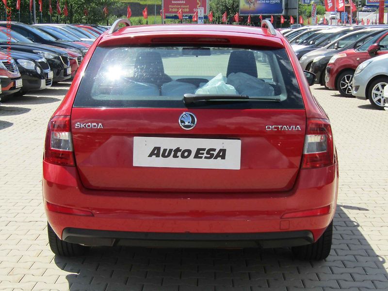 Škoda Octavia (2013) 1.6TDi 4x4, Elegance - fotka 5 z 19