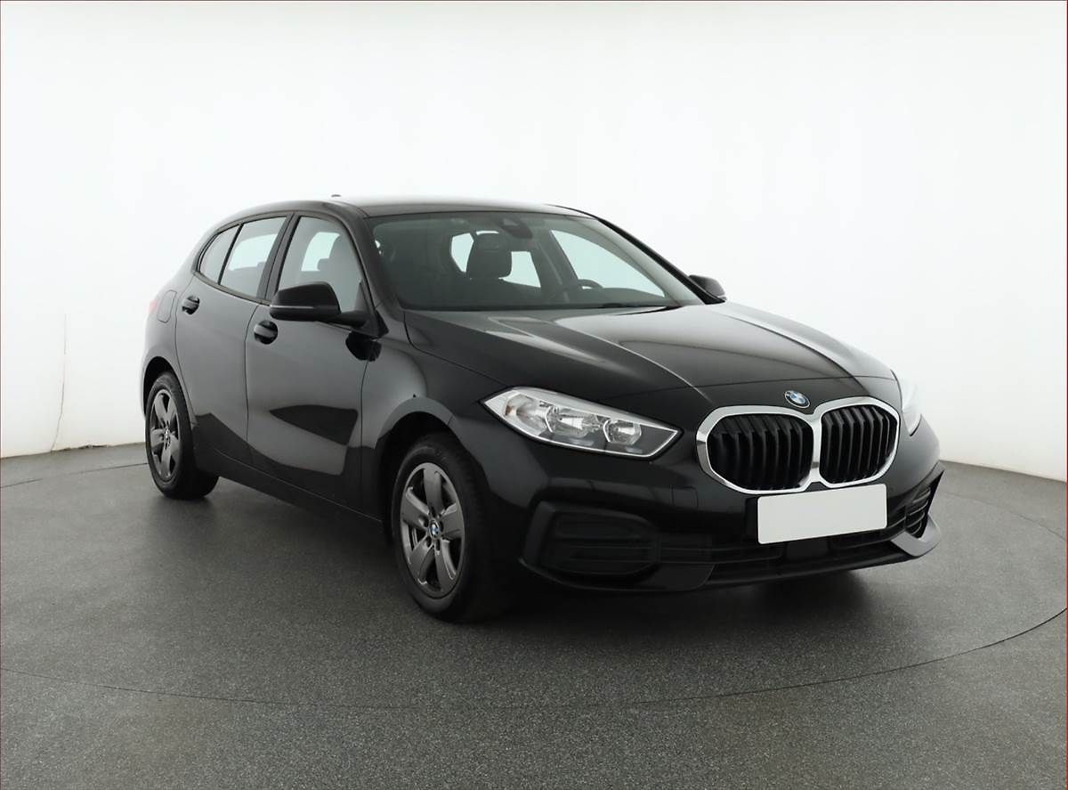 BMW Řada 1 Advantage 118i, Automat