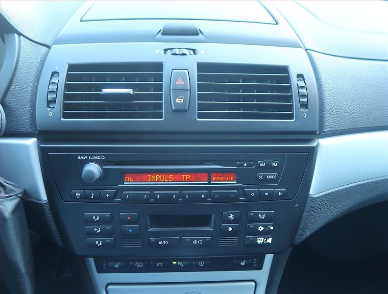 BMW X3 (2008) xDrive20d, 4X4, Automat - fotka 12 z 15