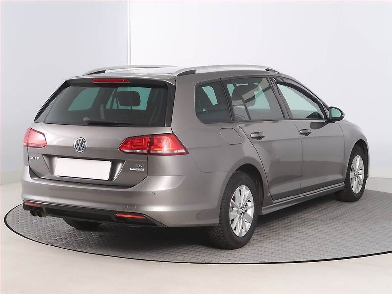 Volkswagen Golf (2016) Comfortline 1.4 TSI - fotka 5 z 12