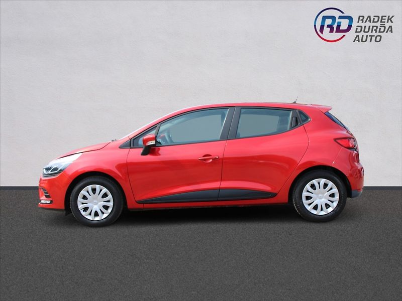 Renault Clio 0,9 TCe  ČR,1.MAJITEL,26TKM - fotka 8 z 25