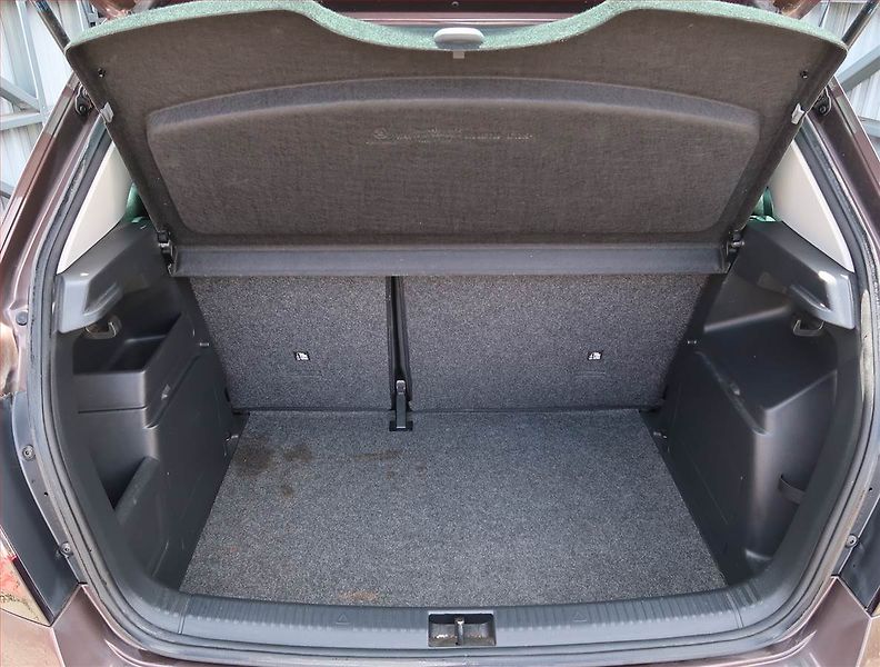 Škoda Fabia (2015) Style 1.2 TSI, Tempomat - fotka 11 z 13
