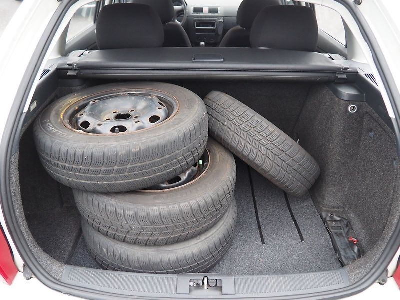 Škoda Fabia (2007) 1.4i, 1. Maj ČR - fotka 13 z 36