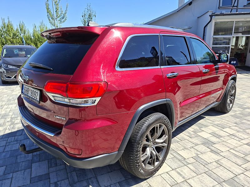 Jeep Grand Cherokee (2015) 3,6L V6 Limited,4x4,tažné,R20  - fotka 7 z 37