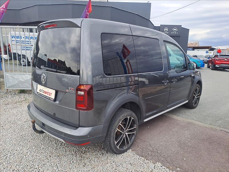 Volkswagen Caddy 2,0 TDI DSG 4MOTION - fotka 3 z 16