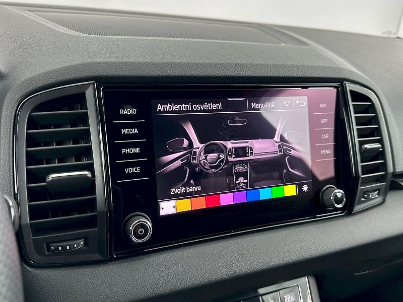 Škoda Karoq (2025) DSG 1.5TSI 110kW SportLine - fotka 18 z 32