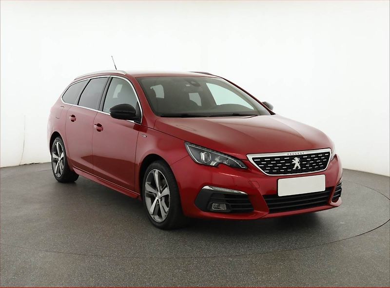 Peugeot 308 (2019) GT Line 1.2 PureTech - fotografie inzerátu