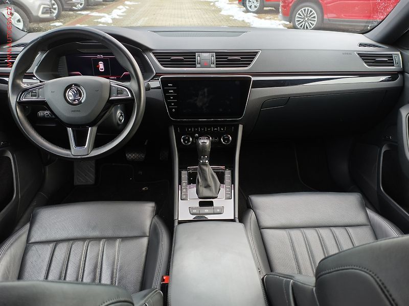 Škoda Superb (2019) 2.0 TDi 4x4, L&K, DSG, TZ, - fotka 8 z 19