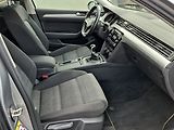 Volkswagen Passat Variant 1.5 TSI EVO Business - náhled 11
