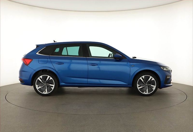 Škoda Scala (2025) 1.0 TSI, Drive, Matrix FullLed - fotka 6 z 16