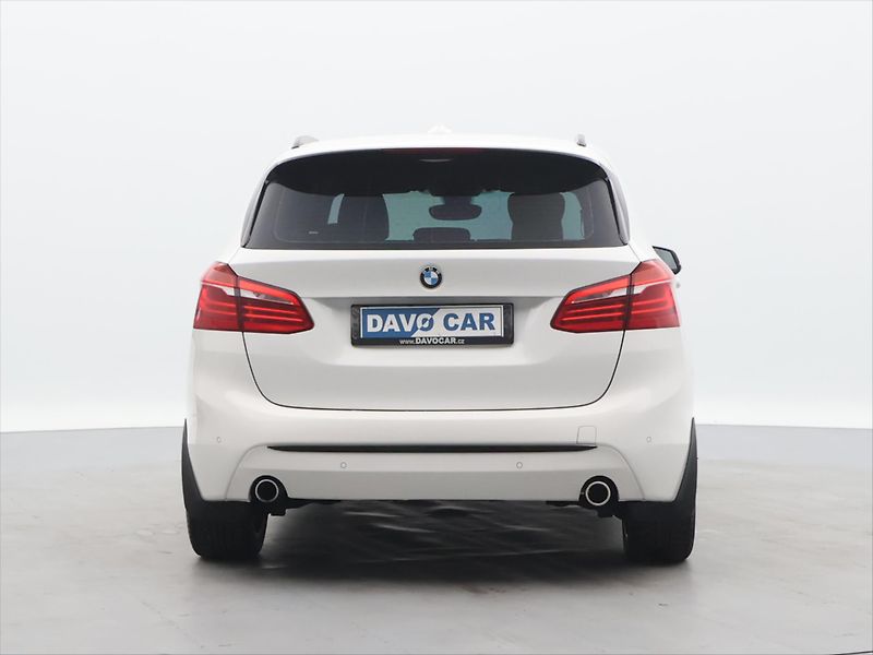 BMW Řada 2 1,5 218d 85kW Sport line Aut. - fotka 6 z 27