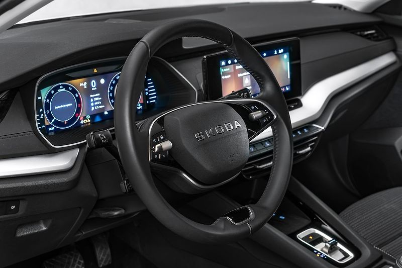Škoda Octavia 1,5 M-HeV 110kW DSG LED - fotka 14 z 19