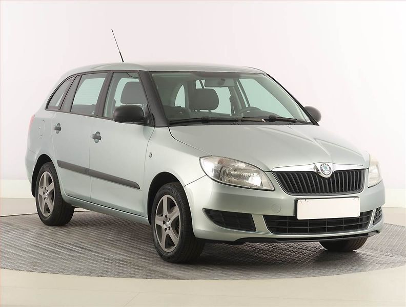 Škoda Fabia (2011) 1.2 TSI, Serv.kniha, po STK - fotografie inzerátu