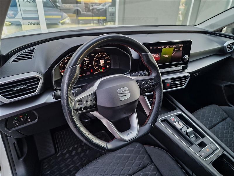 Seat Leon 2.0TDI 110kW DSG FR ST,1.Maj - fotka 20 z 50