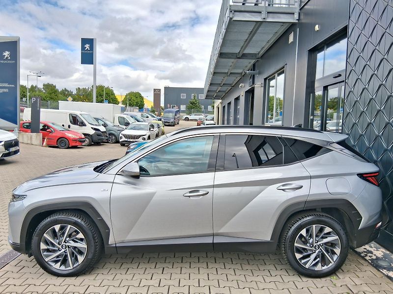 Hyundai Tucson SMART 1.6 T-GDi 110 kW - fotka 4 z 28