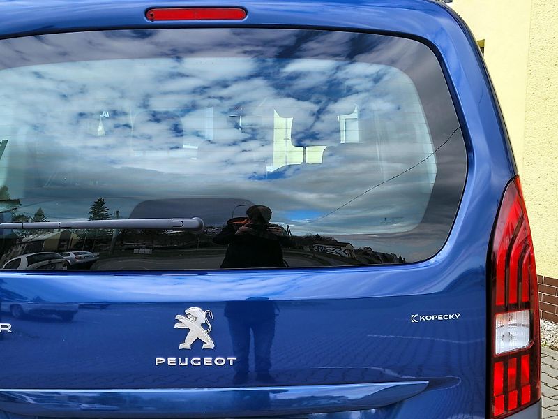 Peugeot Rifter 1,5 B-HDi 96kW,1.majitel,CZ - fotka 37 z 37