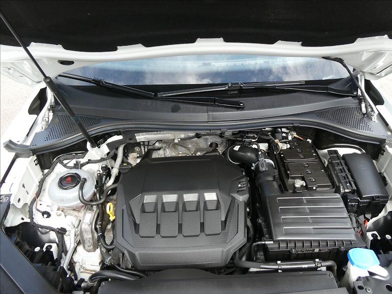 Volkswagen Tiguan 2,0 TSi 140kW DSG 4Motion,weba - fotka 42 z 52