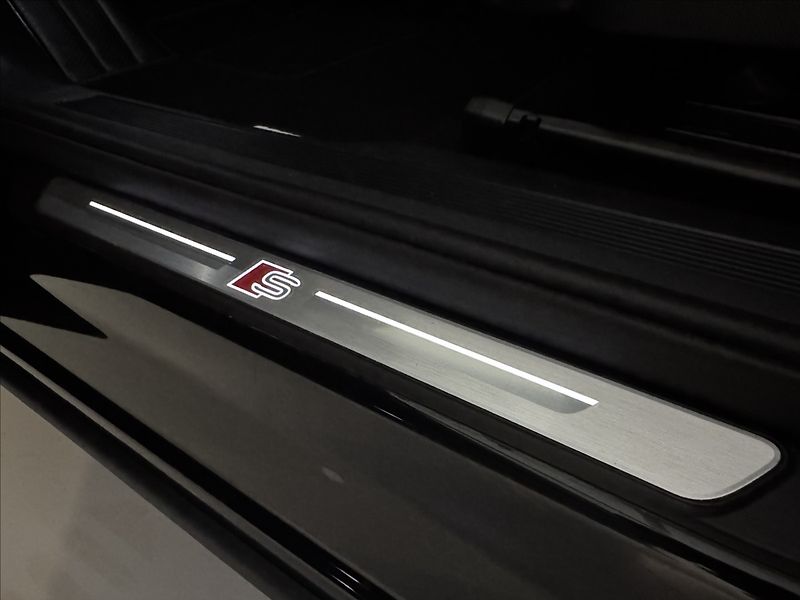 Audi Q4 e-tron Sportback S-Line LED Kamera - fotka 47 z 49