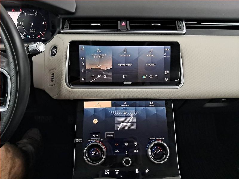 Land Rover Range Rover Velar (2021) D200 - fotka 12 z 25