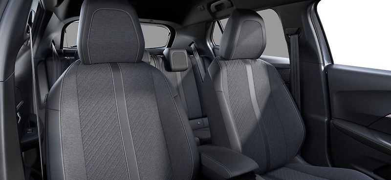 Peugeot 2008 (2026) ALLURE Hybrid 145 e-DCS6 - fotka 8 z 10