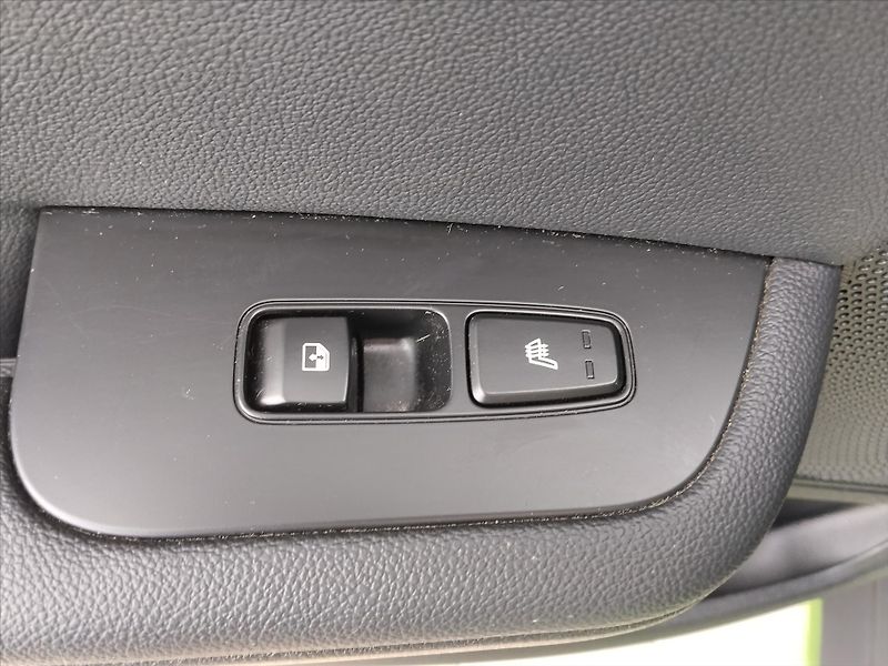 Kia XCeed 1,5   1.5 T-GDI 117Kw GT Line, - fotka 22 z 35