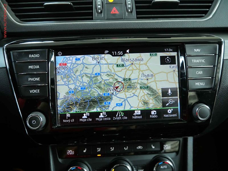 Škoda Superb (2015) 1.6 TDi, DSG, bixen, navi - fotka 20 z 22