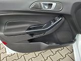 Ford Fiesta (2016) 1.25i 60kW -PARK.KAMERA - náhled 18