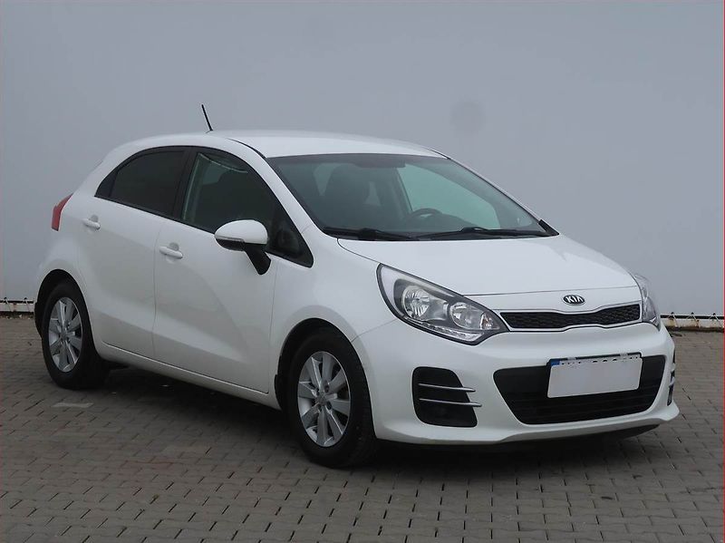 Kia Rio (2016) 1.25 CVVT, Serv.kniha - fotka 1 z 14