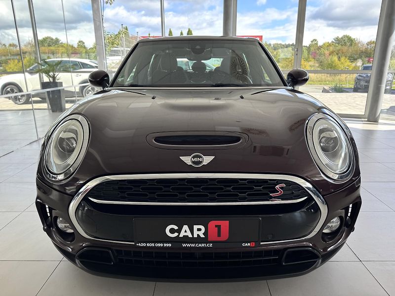 Mini Clubman S ALL4*141kW*LED*Navi*KeyLess - fotka 3 z 33