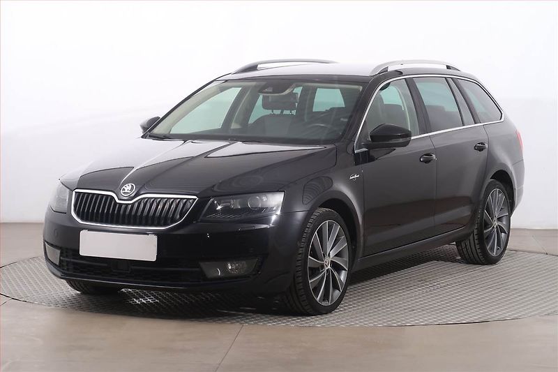 Škoda Octavia (2014) Laurin&Klement 2.0 TDI - fotka 2 z 26