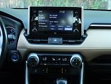 Toyota RAV4 (2019) 2.5 Hybrid - náhled 12