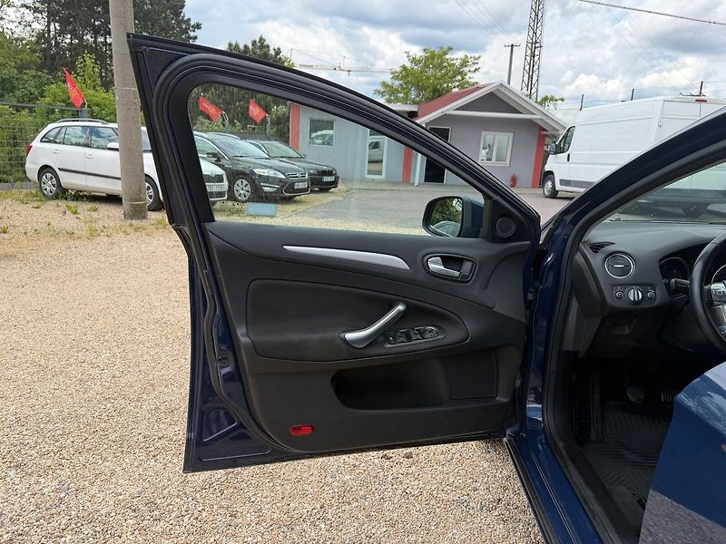 Ford Mondeo 2.0TDCI 103kw*NOVÉ BRZDY*NOVÁ - fotka 12 z 26
