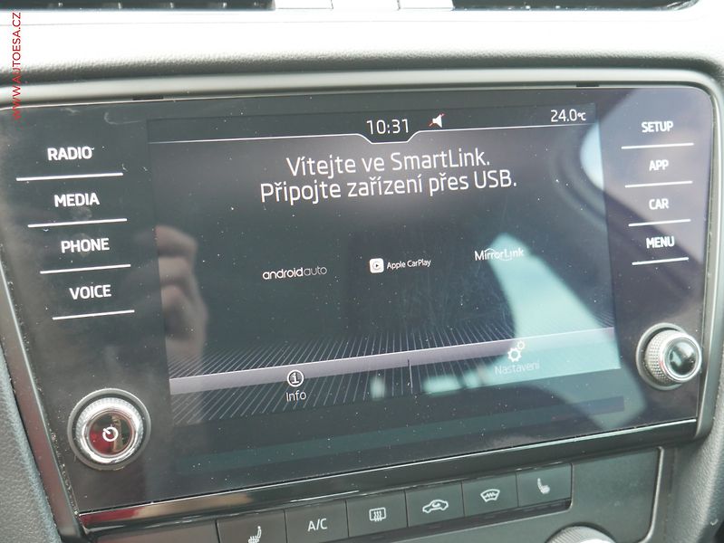 Škoda Octavia (2019) 1.5 TSi, 1.maj,ČR, Ambition - fotka 13 z 24